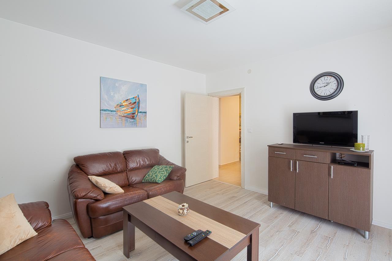 Apartman Aleksandra بودفا المظهر الخارجي الصورة