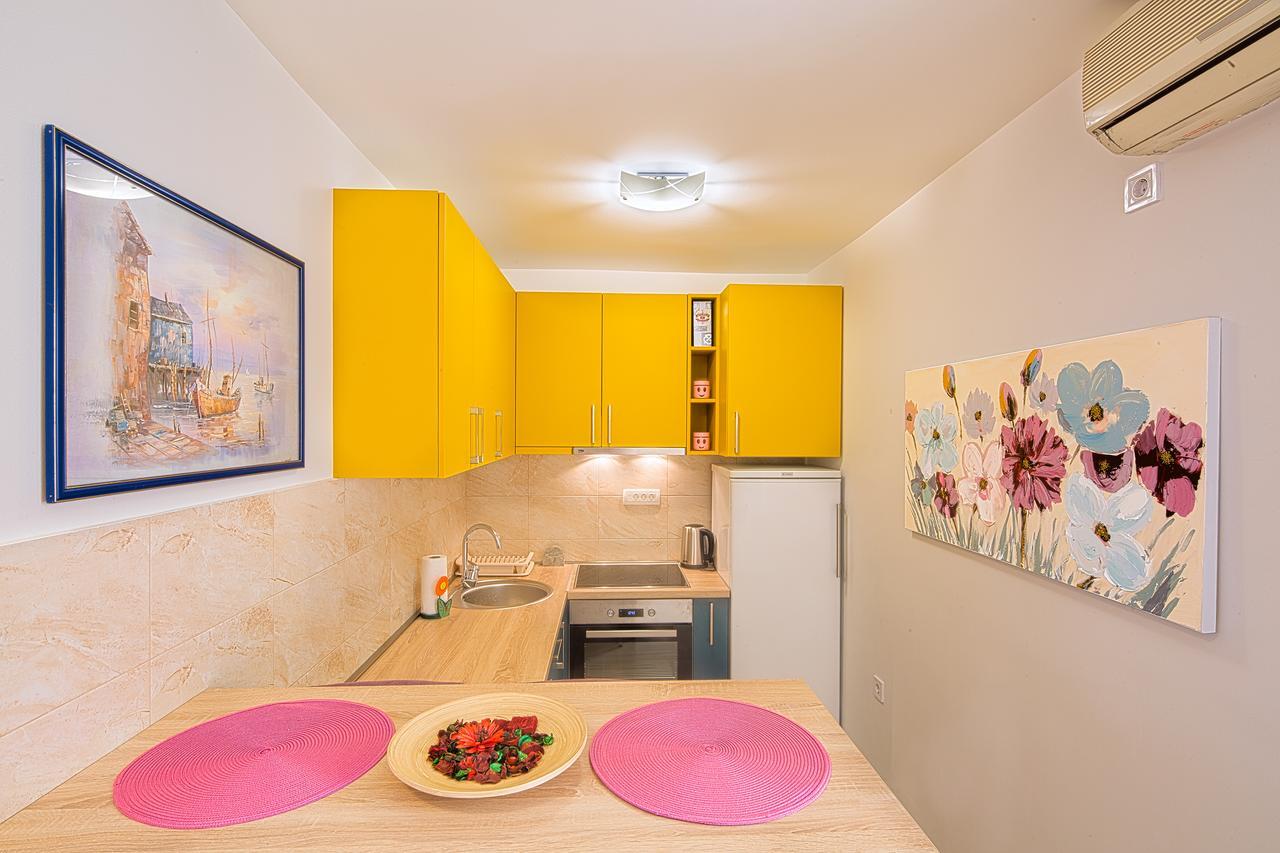 Apartman Aleksandra بودفا المظهر الخارجي الصورة